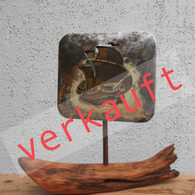 Objektkunst Holz und Metall Schiff Metalldeckel Dose